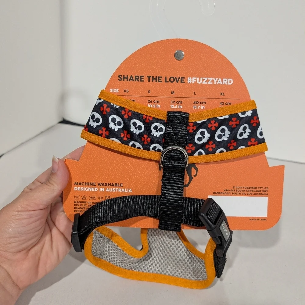 NWT FuzzYard Halloween Skulss Orange, White & Black Dog Harness in Size Medium